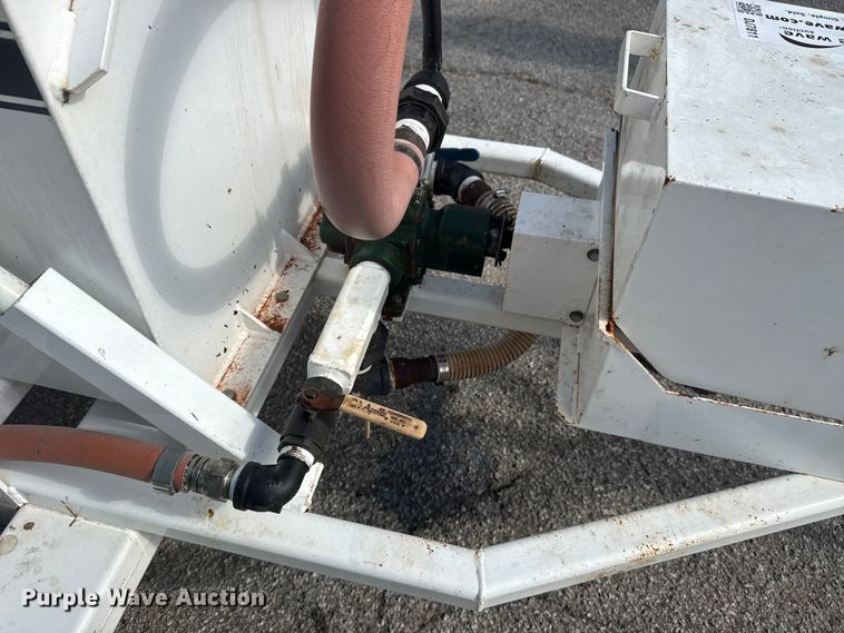 image for item DJ7811 E-Z Drill Cure sprayer trailer