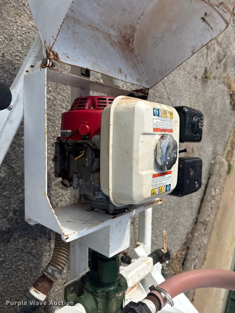 image for item DJ7811 E-Z Drill Cure sprayer trailer