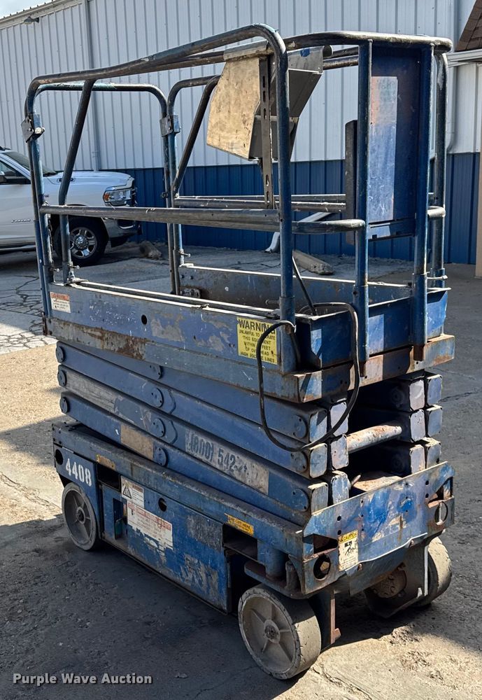 image for item DJ9711 Upright Inc MX19 scissor lift