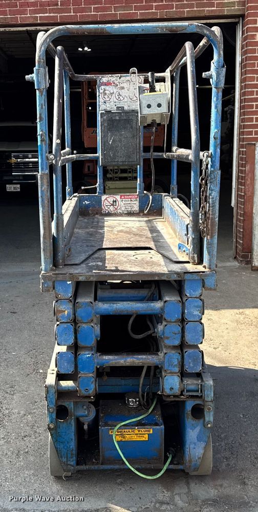 image for item DJ9711 Upright Inc MX19 scissor lift