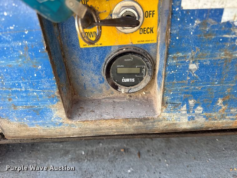 image for item DJ9711 Upright Inc MX19 scissor lift