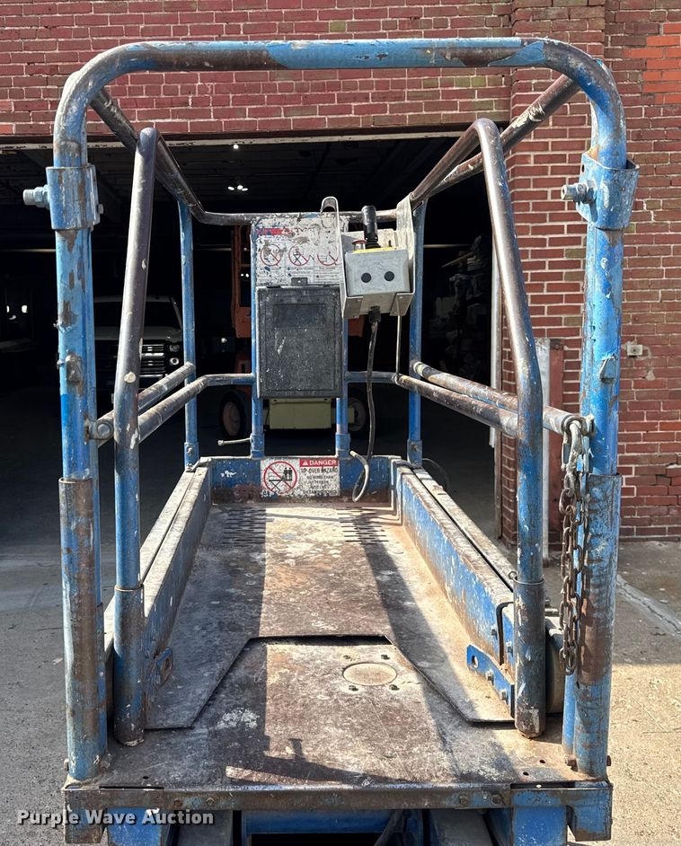 image for item DJ9711 Upright Inc MX19 scissor lift