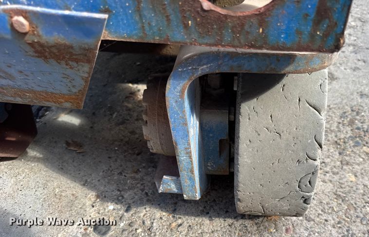 image for item DJ9711 Upright Inc MX19 scissor lift