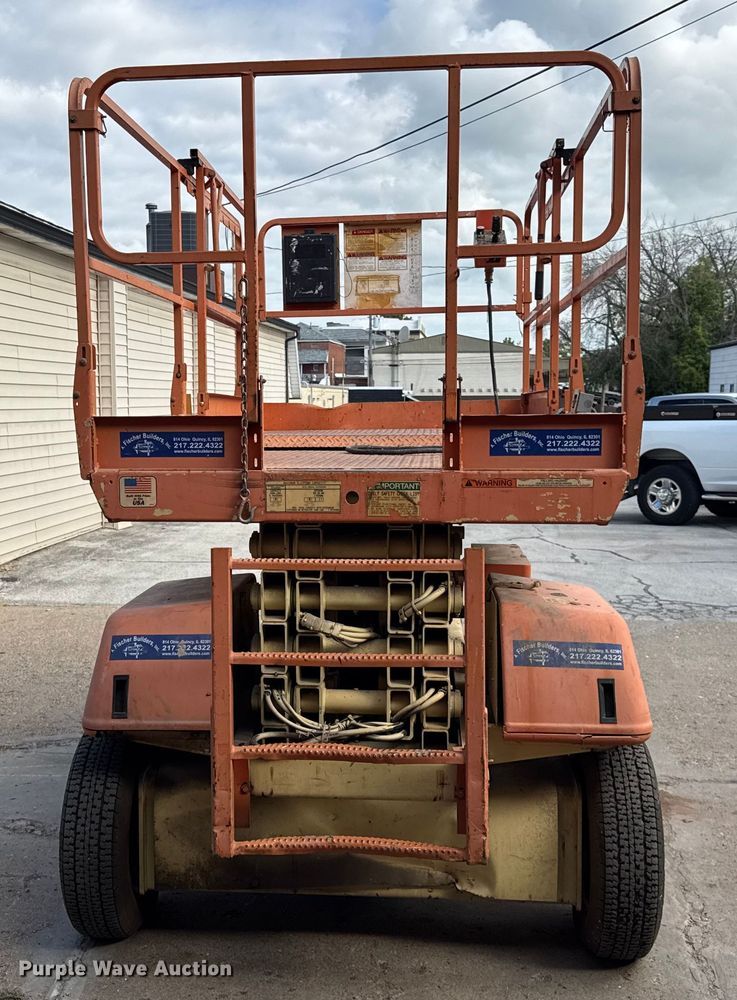 image for item DJ9712 1996 JLG 3369  scissor lift