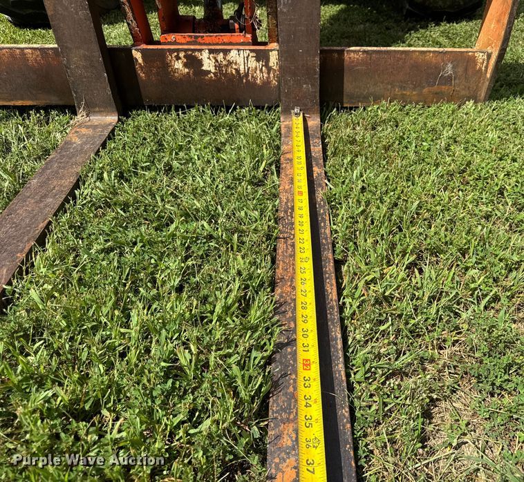 image for item DJ9713 1998 Sky trak 5028 telehandler