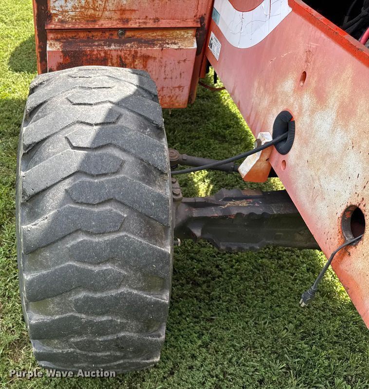 image for item DJ9713 1998 Sky trak 5028 telehandler