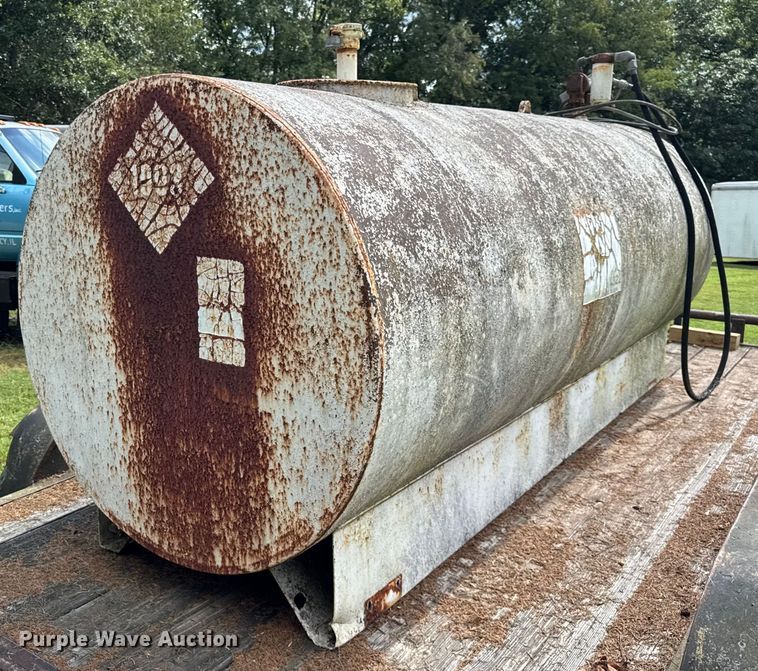 image for item DJ9717 Fuel tank 