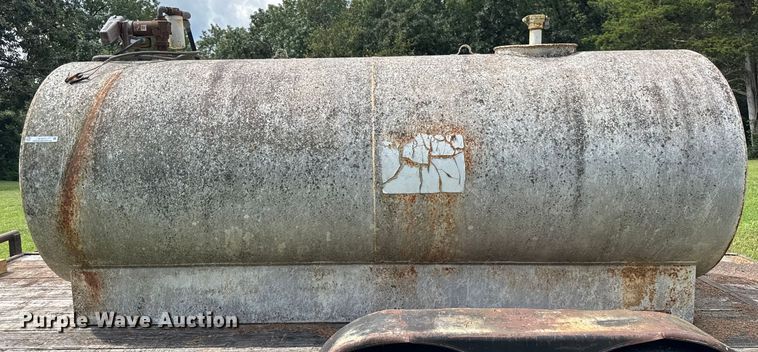 image for item DJ9717 Fuel tank 