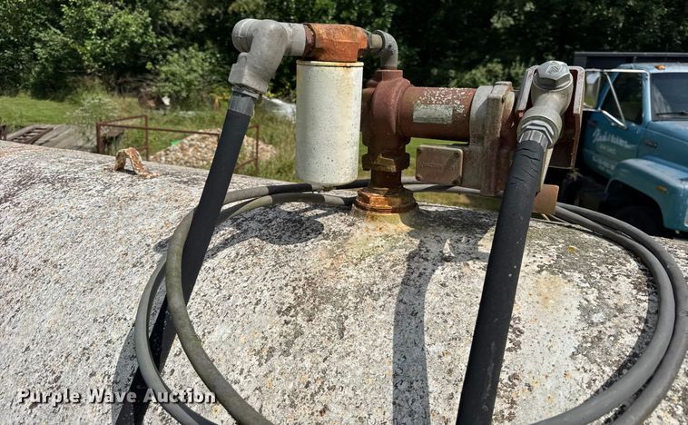 image for item DJ9717 Fuel tank 