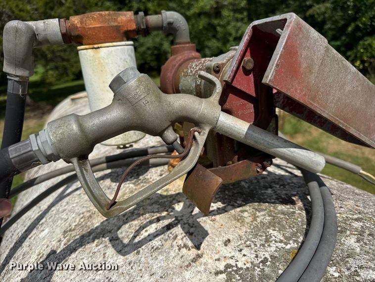 image for item DJ9717 Fuel tank 