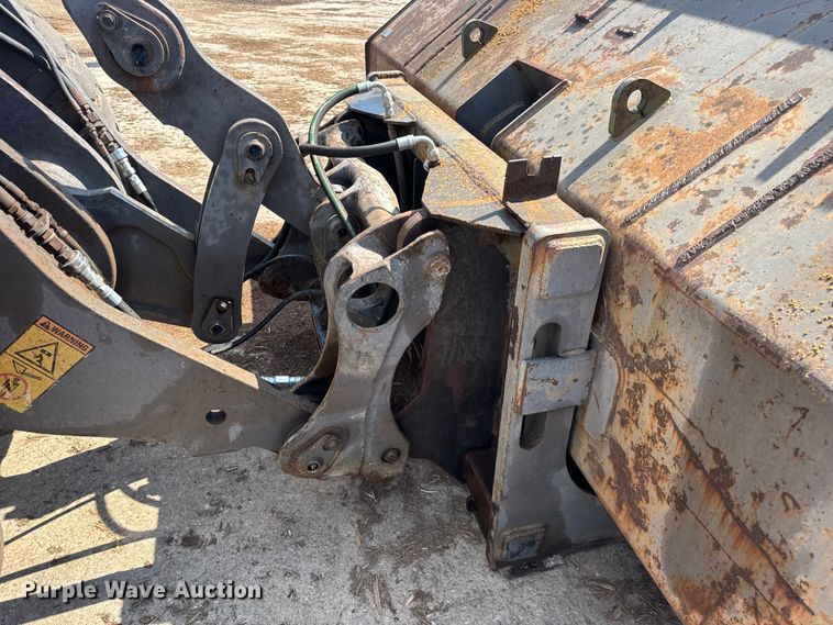 image for item DO2225 2004 Volvo L120E wheel loader