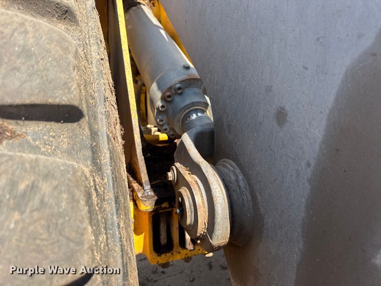 image for item DO2225 2004 Volvo L120E wheel loader