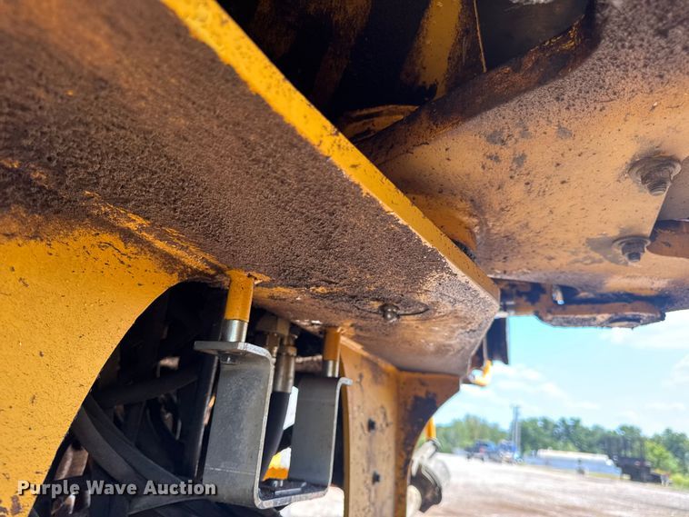 image for item DO2225 2004 Volvo L120E wheel loader