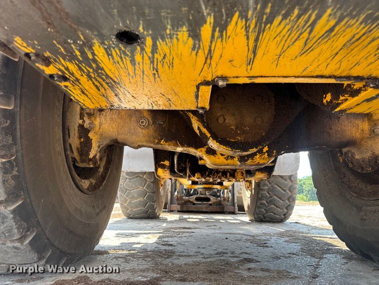 image for item DO2225 2004 Volvo L120E wheel loader