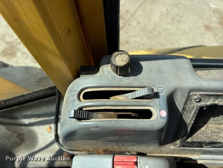 image for item DO2225 2004 Volvo L120E wheel loader