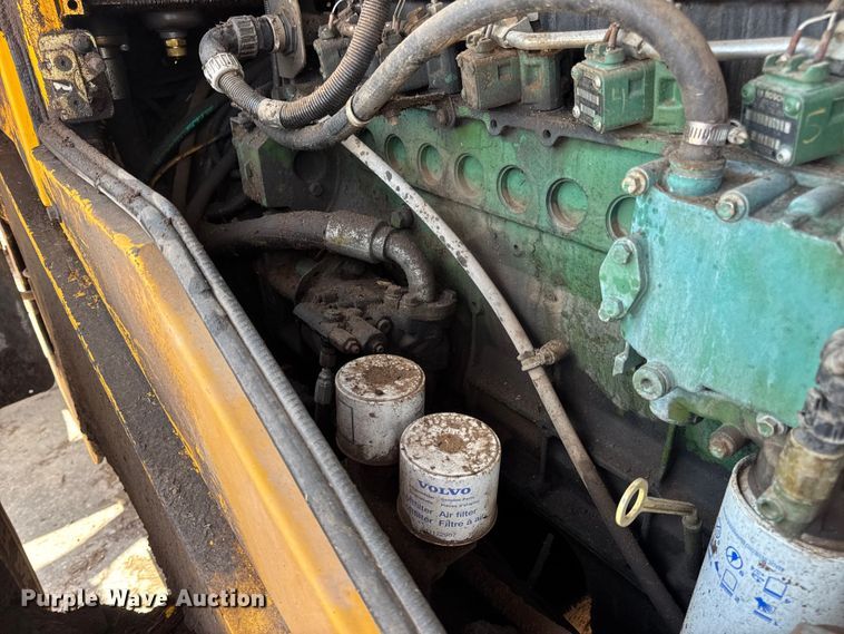 image for item DO2225 2004 Volvo L120E wheel loader