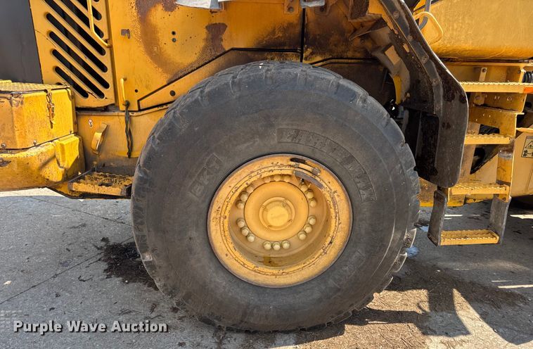 image for item DO2225 2004 Volvo L120E wheel loader