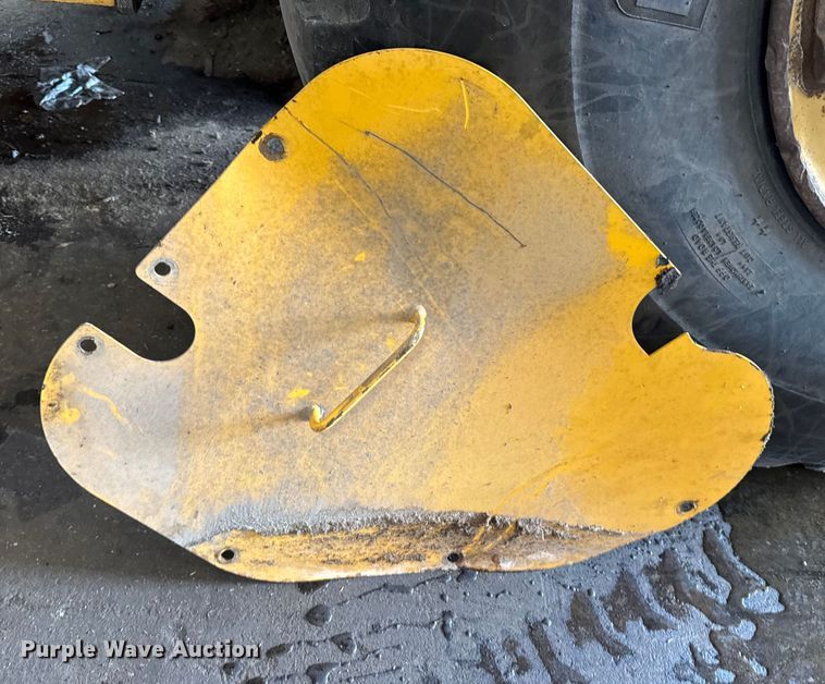 image for item DO2225 2004 Volvo L120E wheel loader