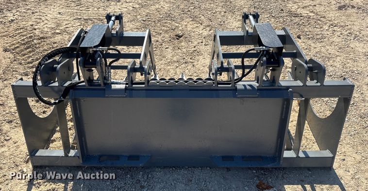 image for item DO2226 Patriot Implements skid steer grapple bucket