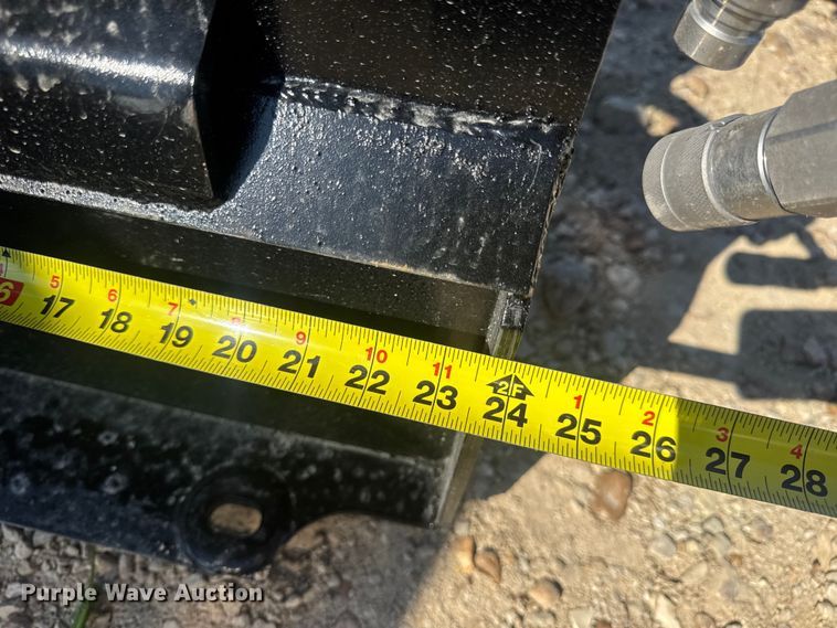 image for item DO2227 Patriot Implements compact utility loader log grapple