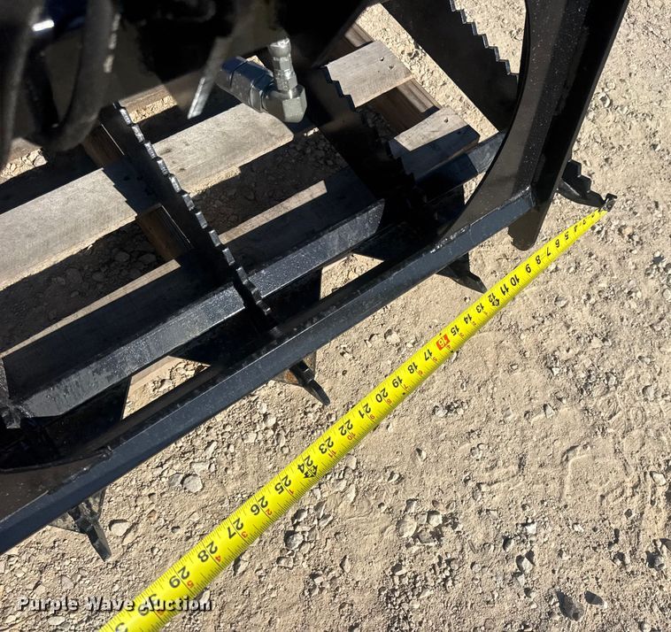 image for item DO2228 Patriot Implements compact utility loader grapple bucket