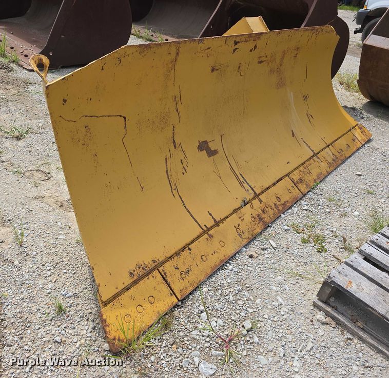 image for item DP8835 Dozer blade