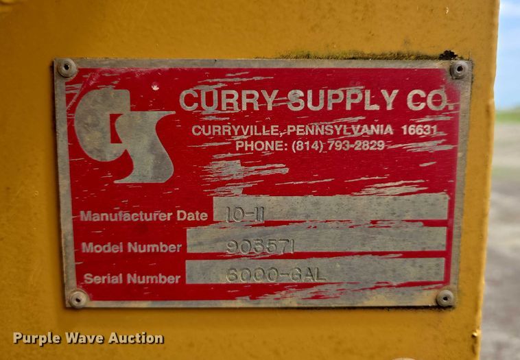 image for item DP8836 1993 Caterpillar D300D water wagon