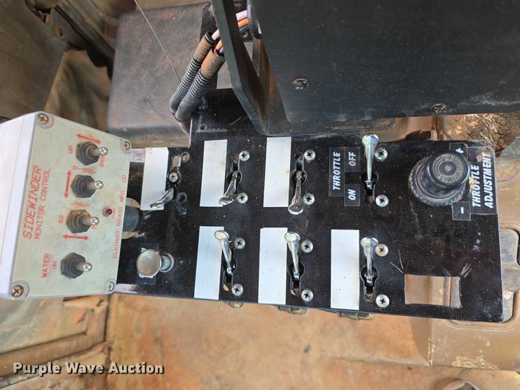 image for item DP8836 1993 Caterpillar D300D water wagon