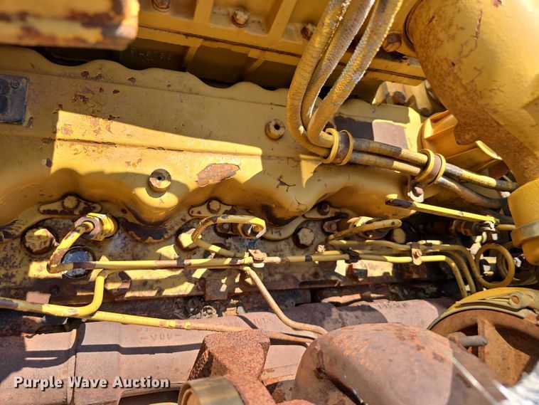 image for item DP8836 1993 Caterpillar D300D water wagon