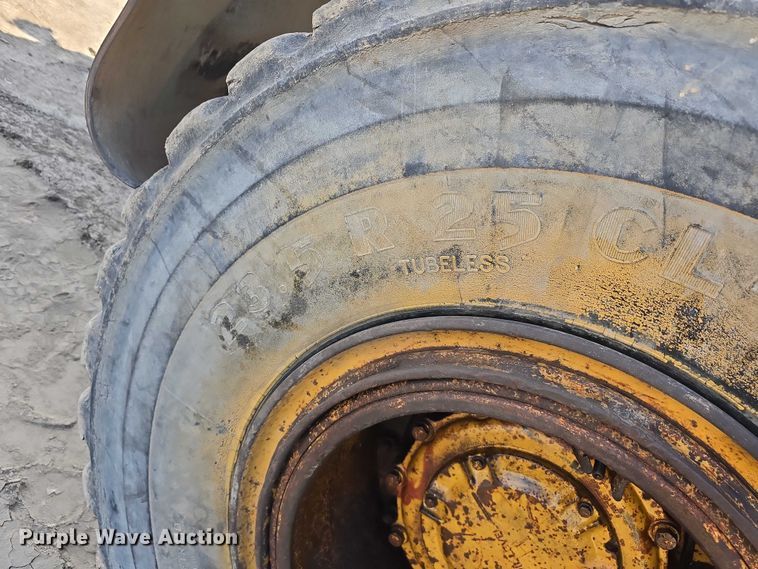 image for item DP8836 1993 Caterpillar D300D water wagon