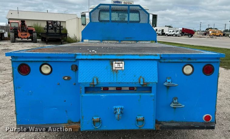 image for item DP8848 1998 International 4700 flatbed truck