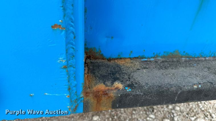 image for item DP8848 1998 International 4700 flatbed truck