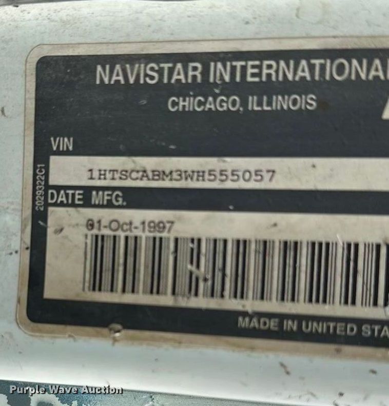 image for item DP8848 1998 International 4700 flatbed truck