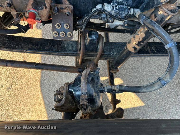 image for item DP8849 2010 Kenworth T800 semi truck