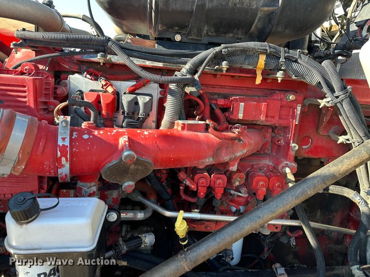 image for item DP8849 2010 Kenworth T800 semi truck