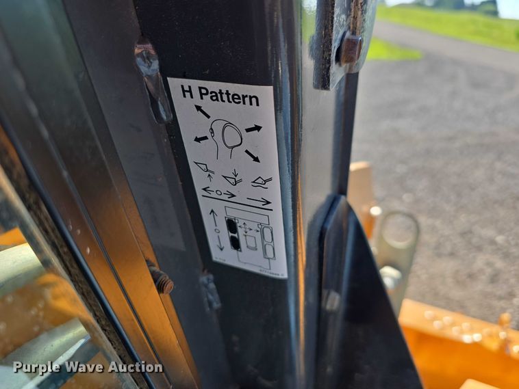 image for item DR3882 2008 Case 440CT Series 3 tracked skid steer loader