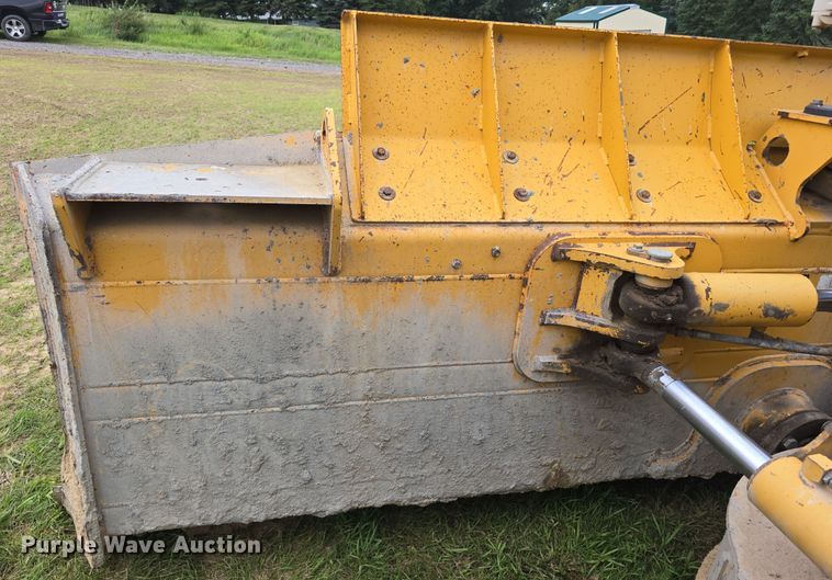 image for item DR3913 2014 John Deere 764 HSD dozer