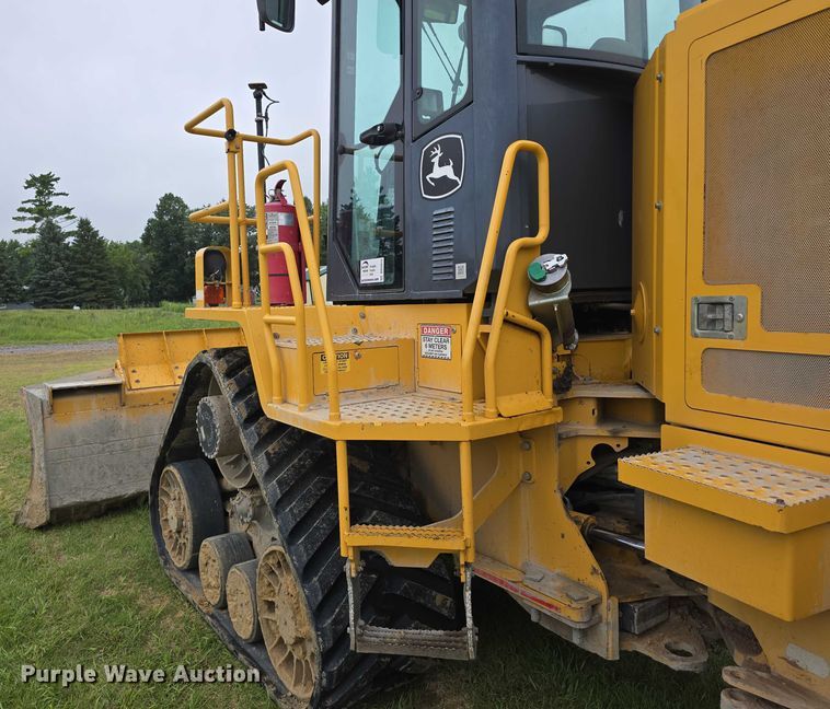 image for item DR3913 2014 John Deere 764 HSD dozer