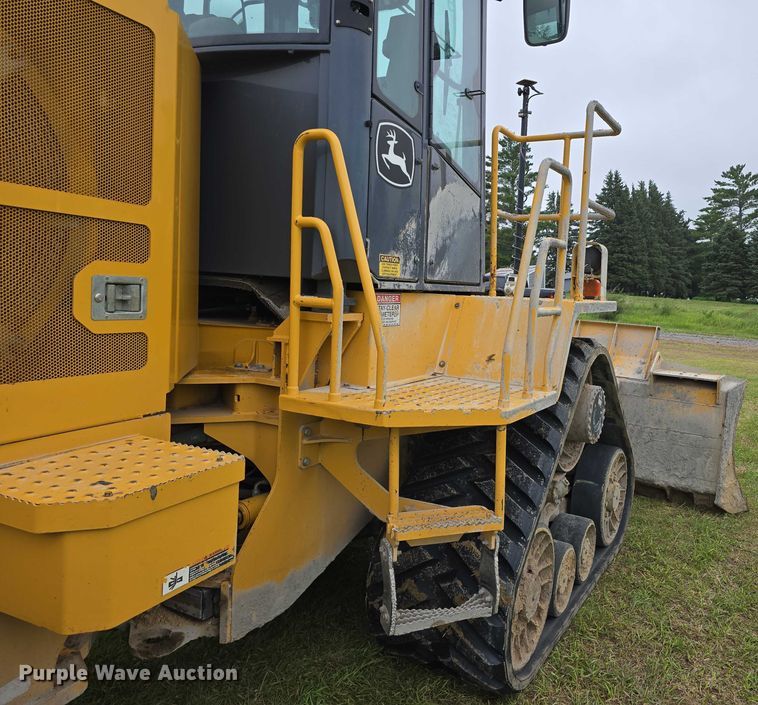 image for item DR3913 2014 John Deere 764 HSD dozer