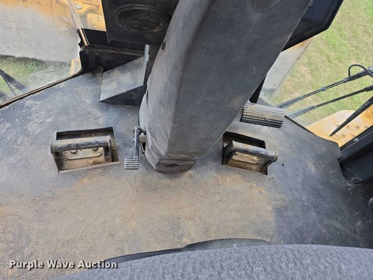 image for item DR3913 2014 John Deere 764 HSD dozer