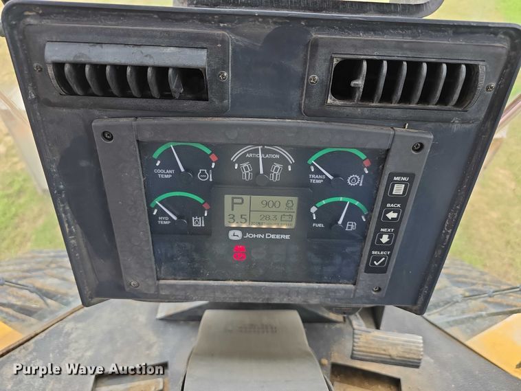 image for item DR3913 2014 John Deere 764 HSD dozer