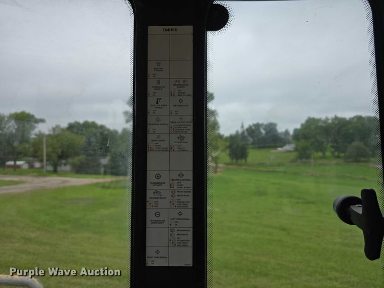 image for item DR3913 2014 John Deere 764 HSD dozer