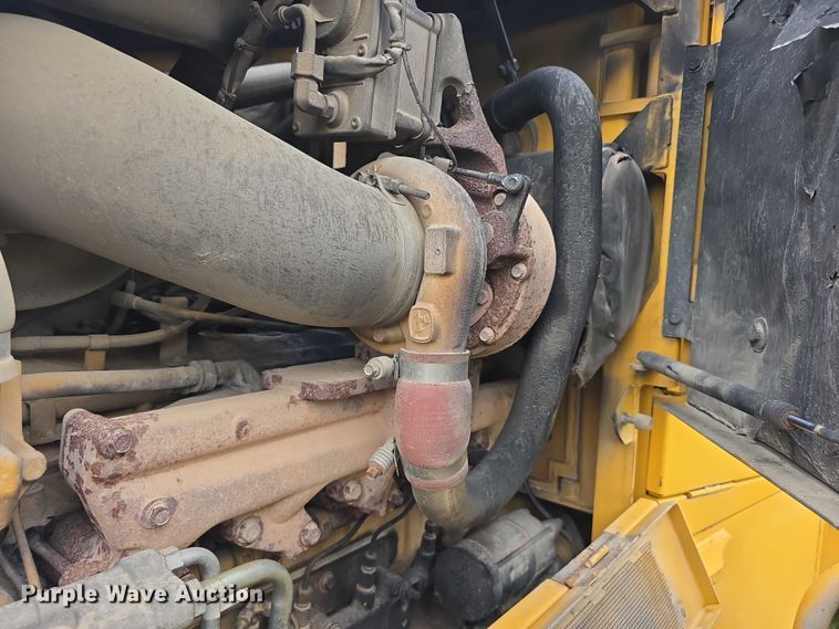 image for item DR3913 2014 John Deere 764 HSD dozer