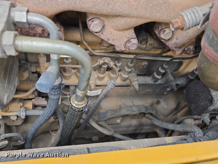 image for item DR3913 2014 John Deere 764 HSD dozer