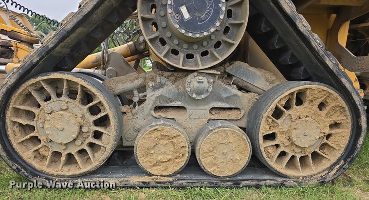 image for item DR3913 2014 John Deere 764 HSD dozer