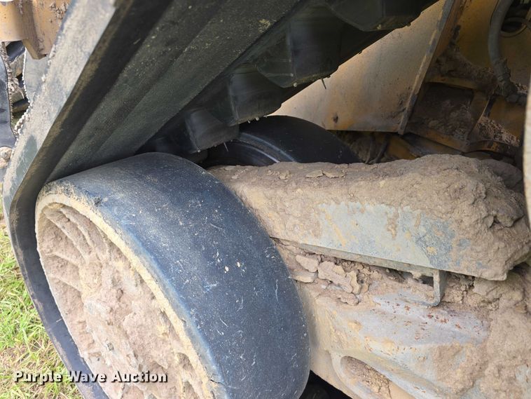 image for item DR3913 2014 John Deere 764 HSD dozer