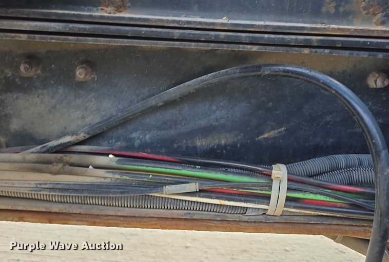 image for item DR3987 1999 Freightliner Business Class hook lift truck