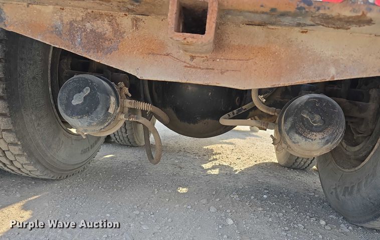 image for item DR3987 1999 Freightliner Business Class hook lift truck