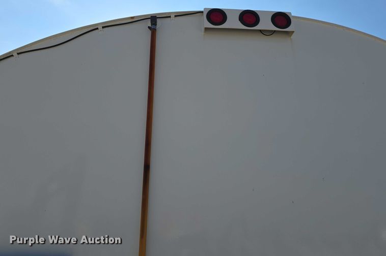 image for item DR3988 1979 Kenworth water truck