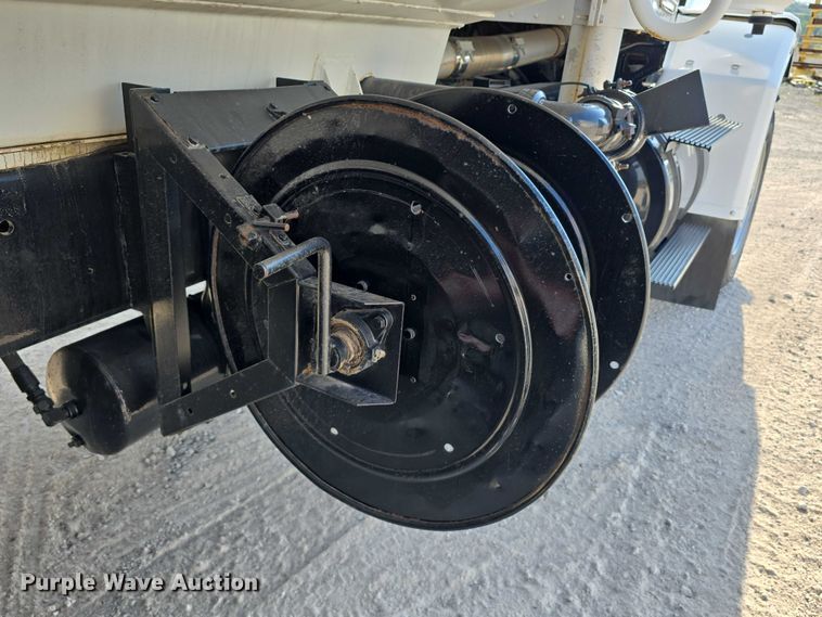 image for item DR3988 1979 Kenworth water truck